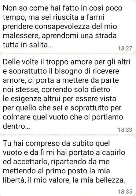 Testimonianza cliente consapevolezza interiore grazie al percorso psicologico con Simona Prosperi: riscoperta di sé, libertà, valore e bellezza personale